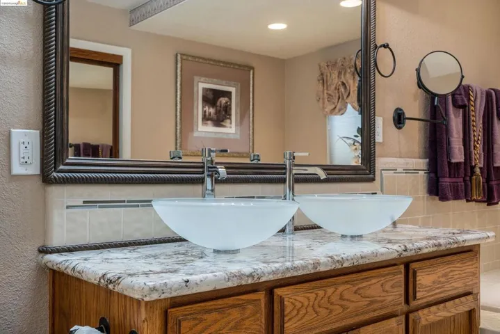 5518 Starfish Pl, Discovery Bay, California 94505