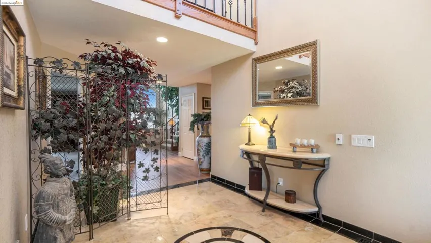5518 Starfish Pl, Discovery Bay, California 94505