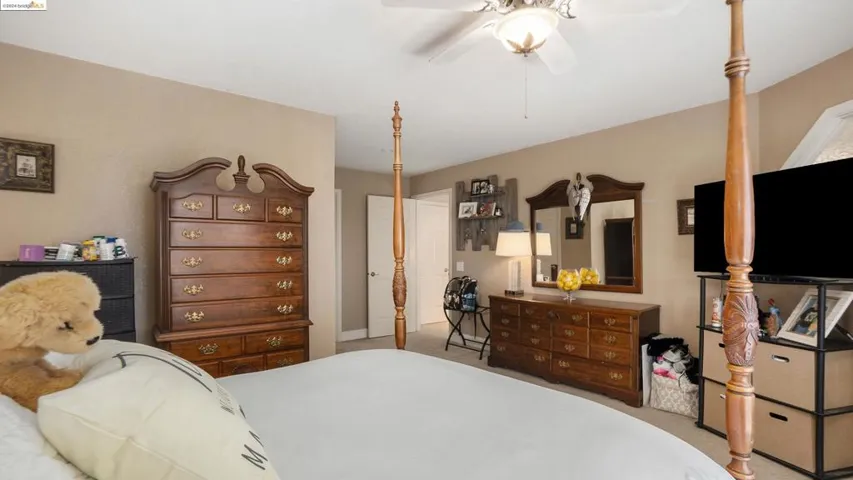 5518 Starfish Pl, Discovery Bay, California 94505