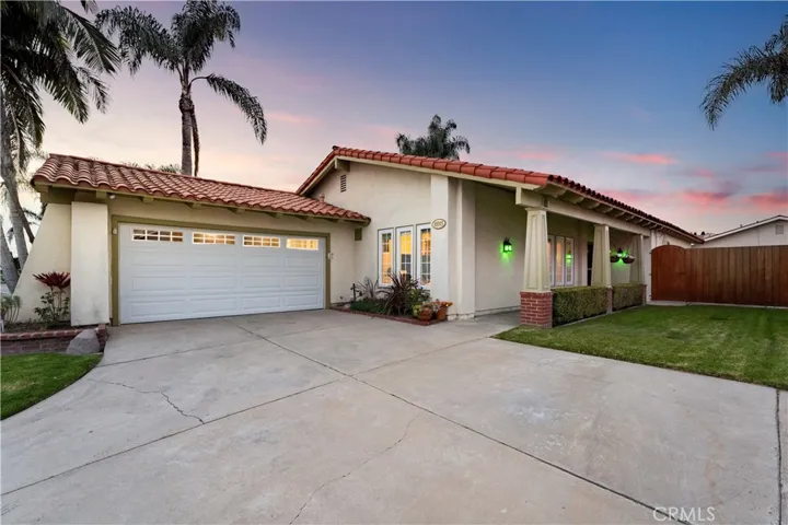 10915 El Coco Circle, Fountain Valley, California 92708