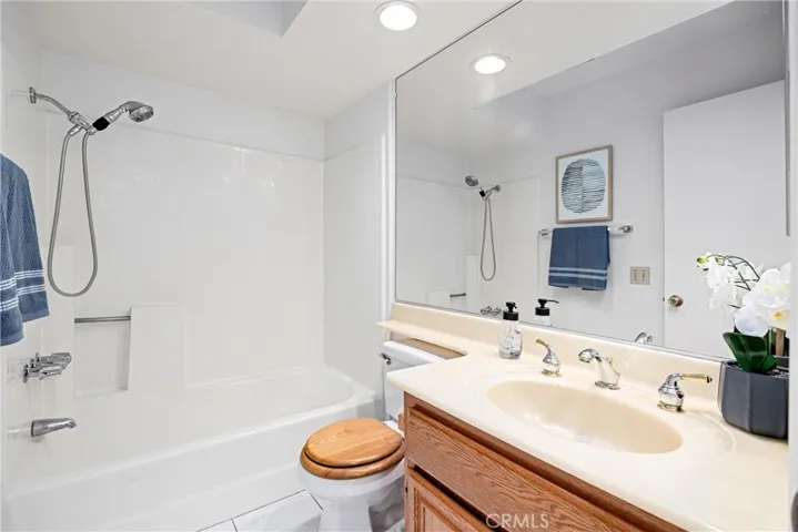 11232 Linda Lane B, Garden Grove, California 92840