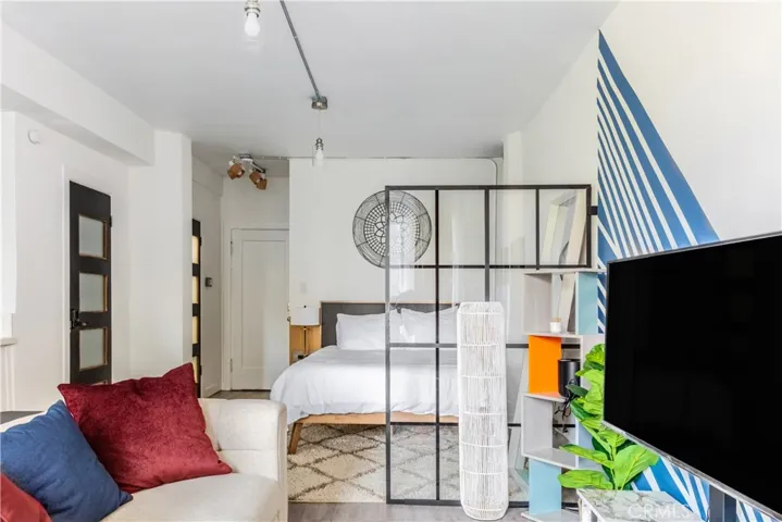 360 W Ocean Boulevard 204, Long Beach, California 90802