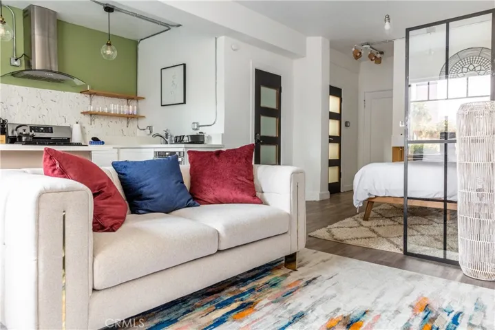 360 W Ocean Boulevard 204, Long Beach, California 90802