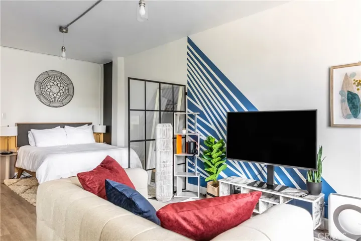 360 W Ocean Boulevard 204, Long Beach, California 90802
