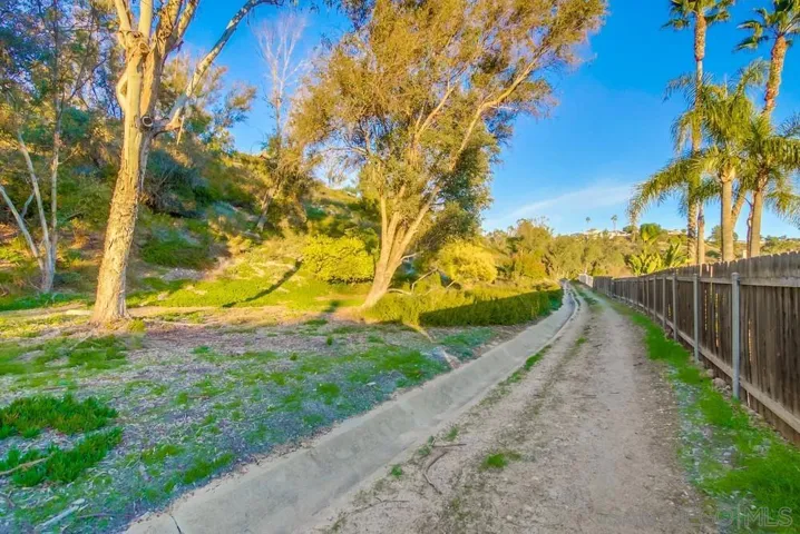 Walk out back gate to your very own walking trails!