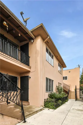 2755 E 58th Street, Huntington Park, California 90255