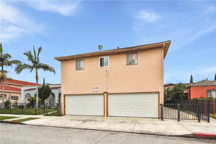 2755 E 58th Street, Huntington Park, California 90255
