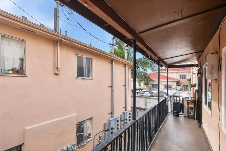 2755 E 58th Street, Huntington Park, California 90255