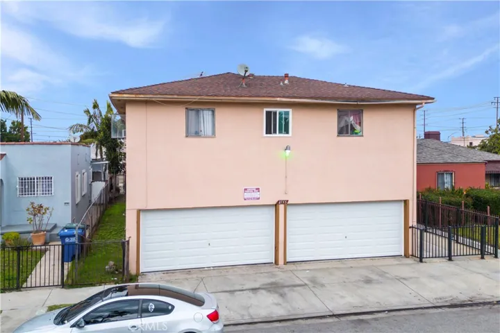 2755 E 58th Street, Huntington Park, California 90255