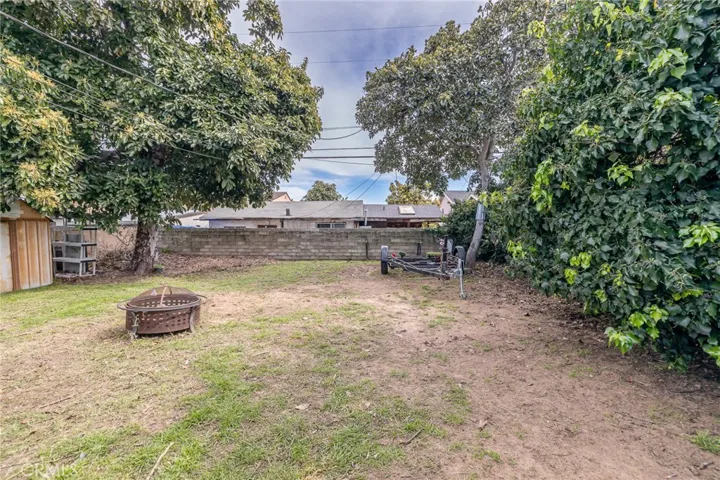 18512 Ashley Avenue, Torrance, California 90504