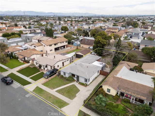 18512 Ashley Avenue, Torrance, California 90504