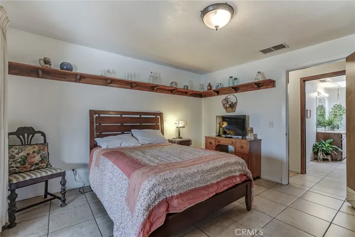 2854 Illinois Avenue, Corning, California 96021