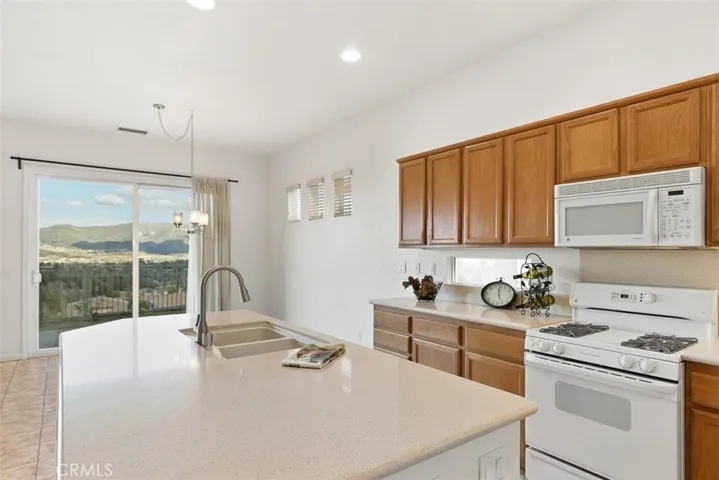 24654 Hatton Lane, Corona, California 92883