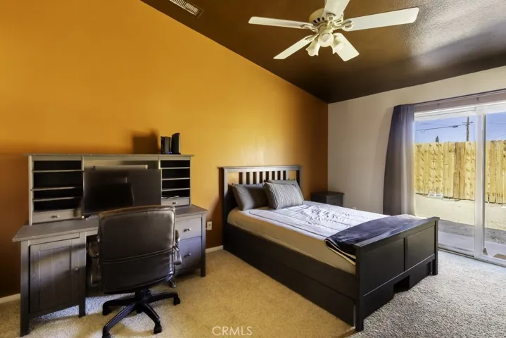 6626 Cholla Avenue, 29 Palms, California 92277