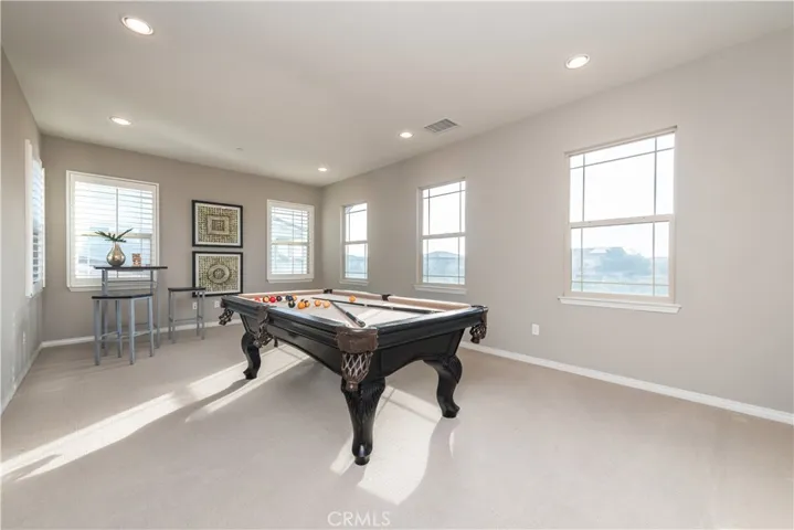 UPSTAIRS LOFT