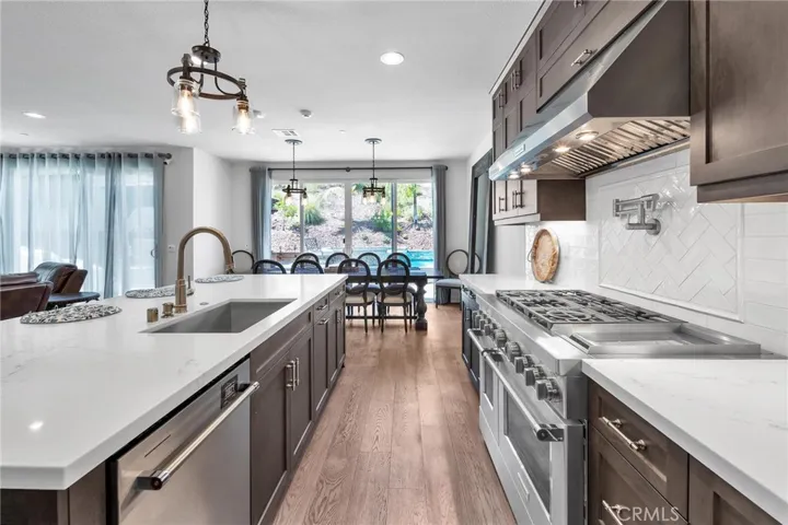 8360 The Grant Place, Bonita, California 91902