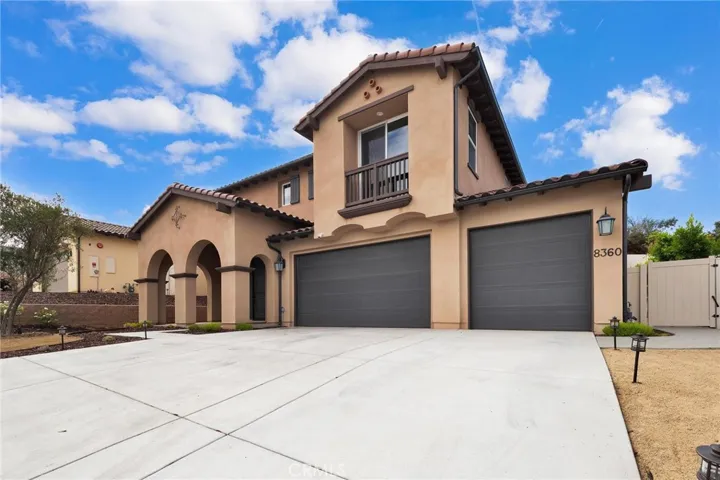 8360 The Grant Place, Bonita, California 91902