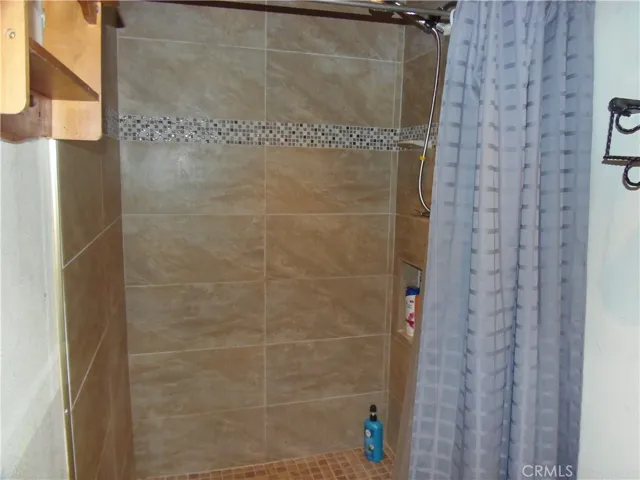 1178 Oakwood Avenue, Rialto, California 92376
