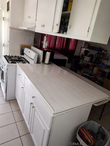 4108 Lexington Avenue, Bakersfield, California 93306