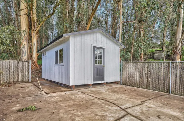 17095 Wilson Way, Royal Oaks, California 95076