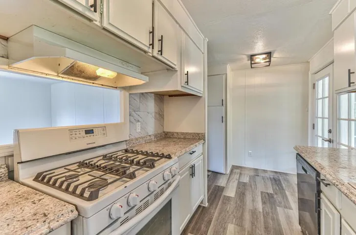 17095 Wilson Way, Royal Oaks, California 95076