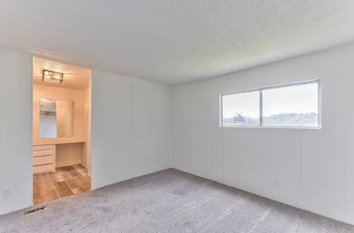 17095 Wilson Way, Royal Oaks, California 95076