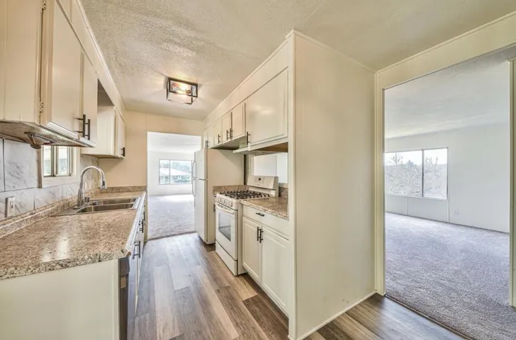 17095 Wilson Way, Royal Oaks, California 95076