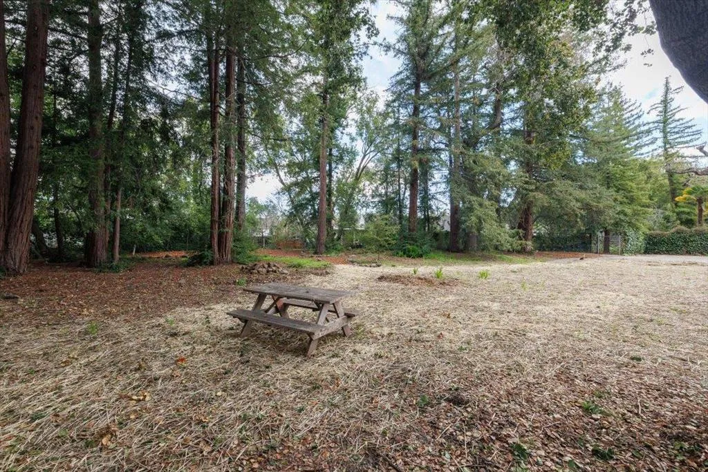 848 Edgewood Road, Redwood City, California 94062 home-pic-3