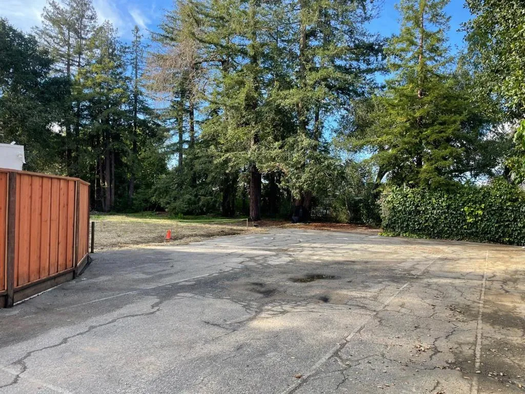 848 Edgewood Road, Redwood City, California 94062 home-pic-27