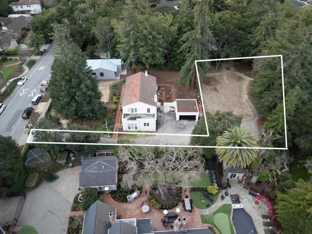 848 Edgewood Road, Redwood City, California 94062 home-pic-18