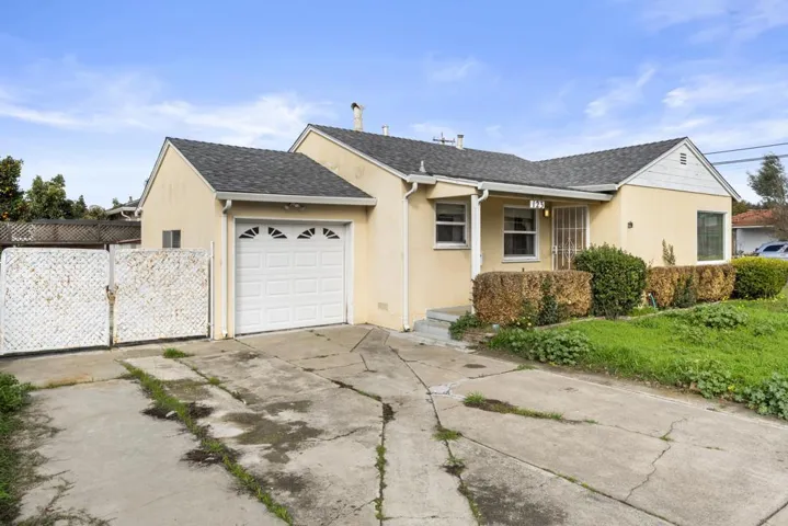 123 Fagundes Street, Hayward, California 94544