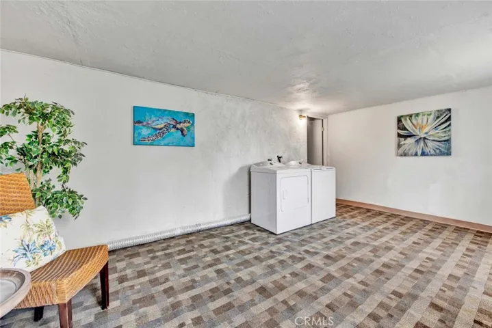 Large, spacious enclosed patio