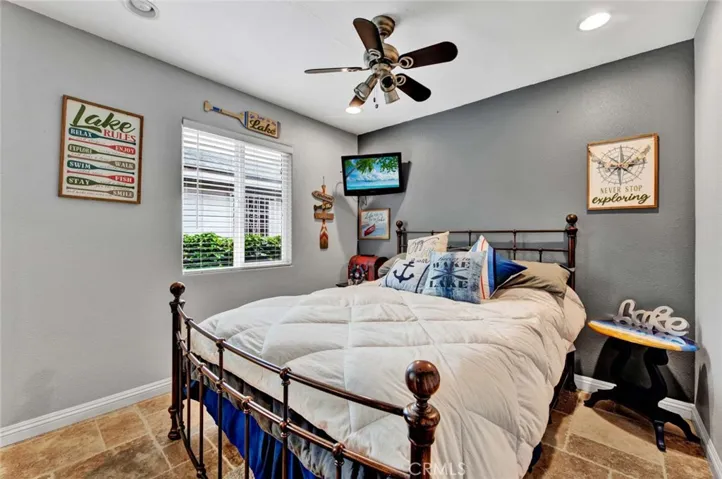 This Lovely Home Features 3 Bedrooms
