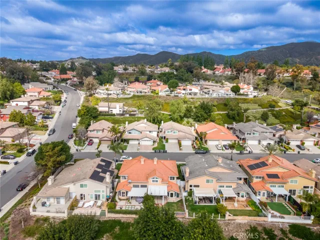 28852 Oakview Lane, Trabuco Canyon, California 92679
