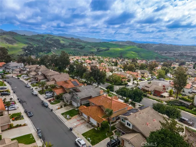 28852 Oakview Lane, Trabuco Canyon, California 92679