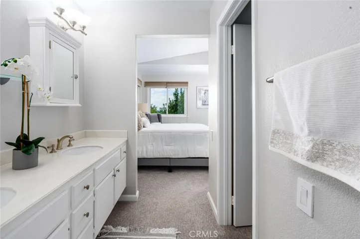 28852 Oakview Lane, Trabuco Canyon, California 92679