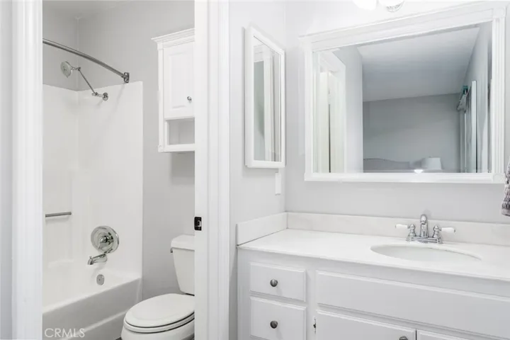 28852 Oakview Lane, Trabuco Canyon, California 92679