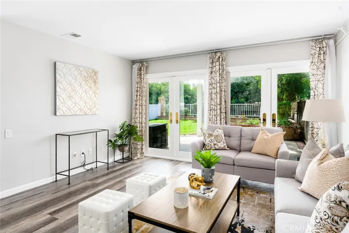 28852 Oakview Lane, Trabuco Canyon, California 92679