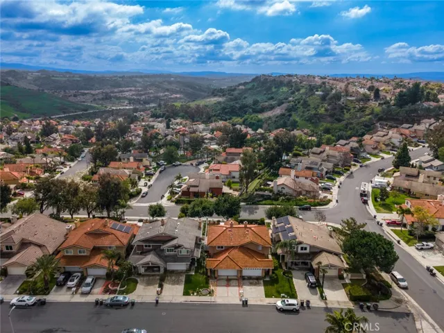 28852 Oakview Lane, Trabuco Canyon, California 92679