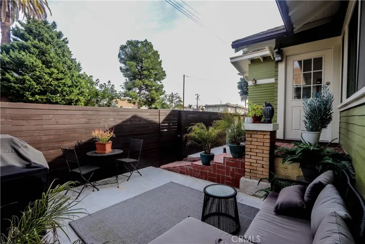 1276 E Appleton Street, Long Beach, California 90802