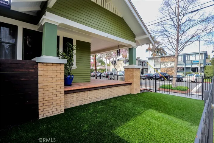 1276 E Appleton Street, Long Beach, California 90802