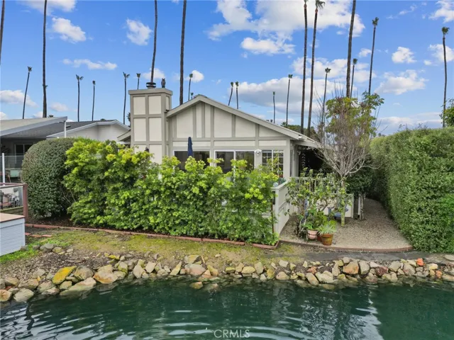 1215 Anchors Way Drive 90, Ventura, California 93001