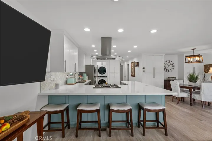 1215 Anchors Way Drive 90, Ventura, California 93001