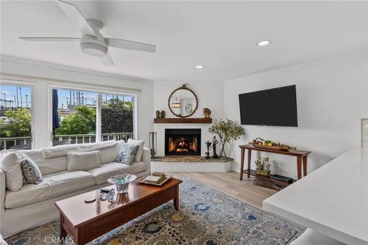 1215 Anchors Way Drive 90, Ventura, California 93001