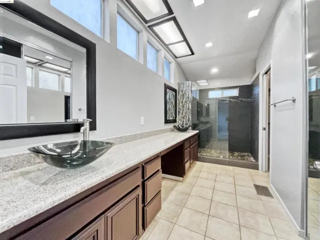 5123 Canada Hills Dr, Antioch, California 94531