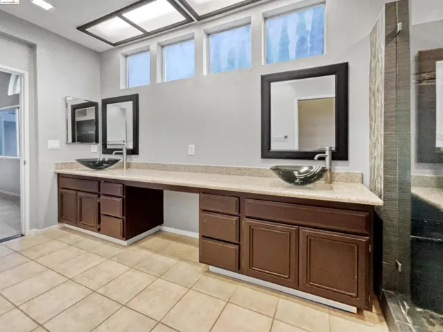 5123 Canada Hills Dr, Antioch, California 94531