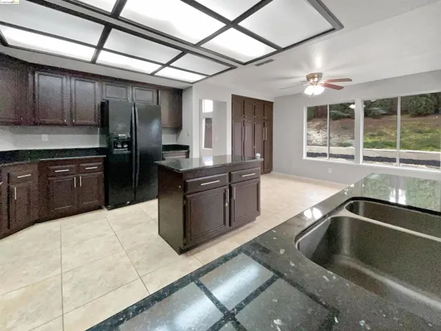 5123 Canada Hills Dr, Antioch, California 94531