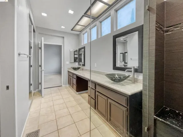 5123 Canada Hills Dr, Antioch, California 94531