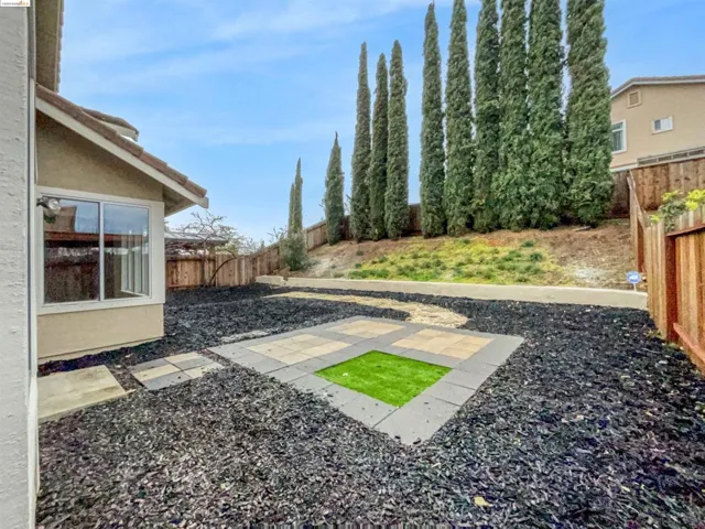 5123 Canada Hills Dr, Antioch, California 94531