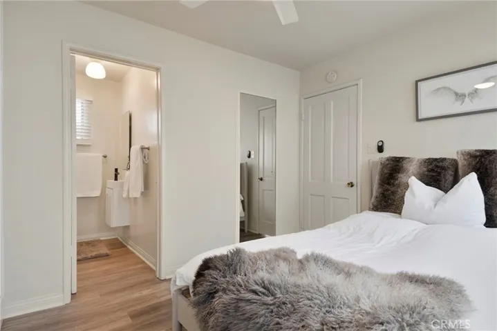215 29th Street B, Newport Beach, California 92663